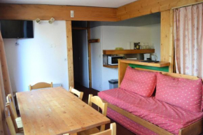 Résidence Miravidi - Appartement 3 pièces pour 7 personnes, proche des pistes et des commerces, au coeur du village du Charvet à Arc 1800 MAE-6553